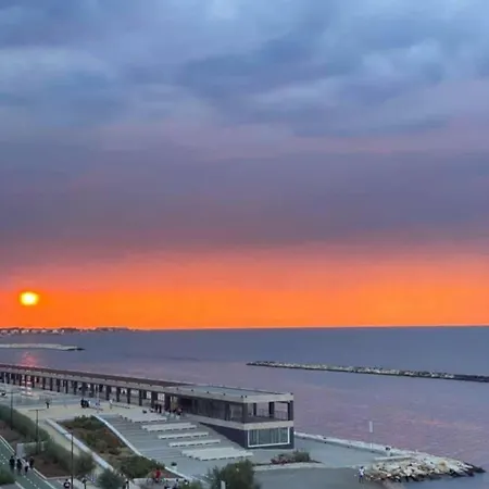 Dada Luxury バーリ