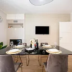 Lägenhet Dada Luxury Bari